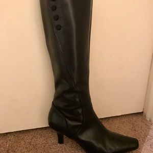 🎉Liz Claiborne “Lachlan” boots🎉